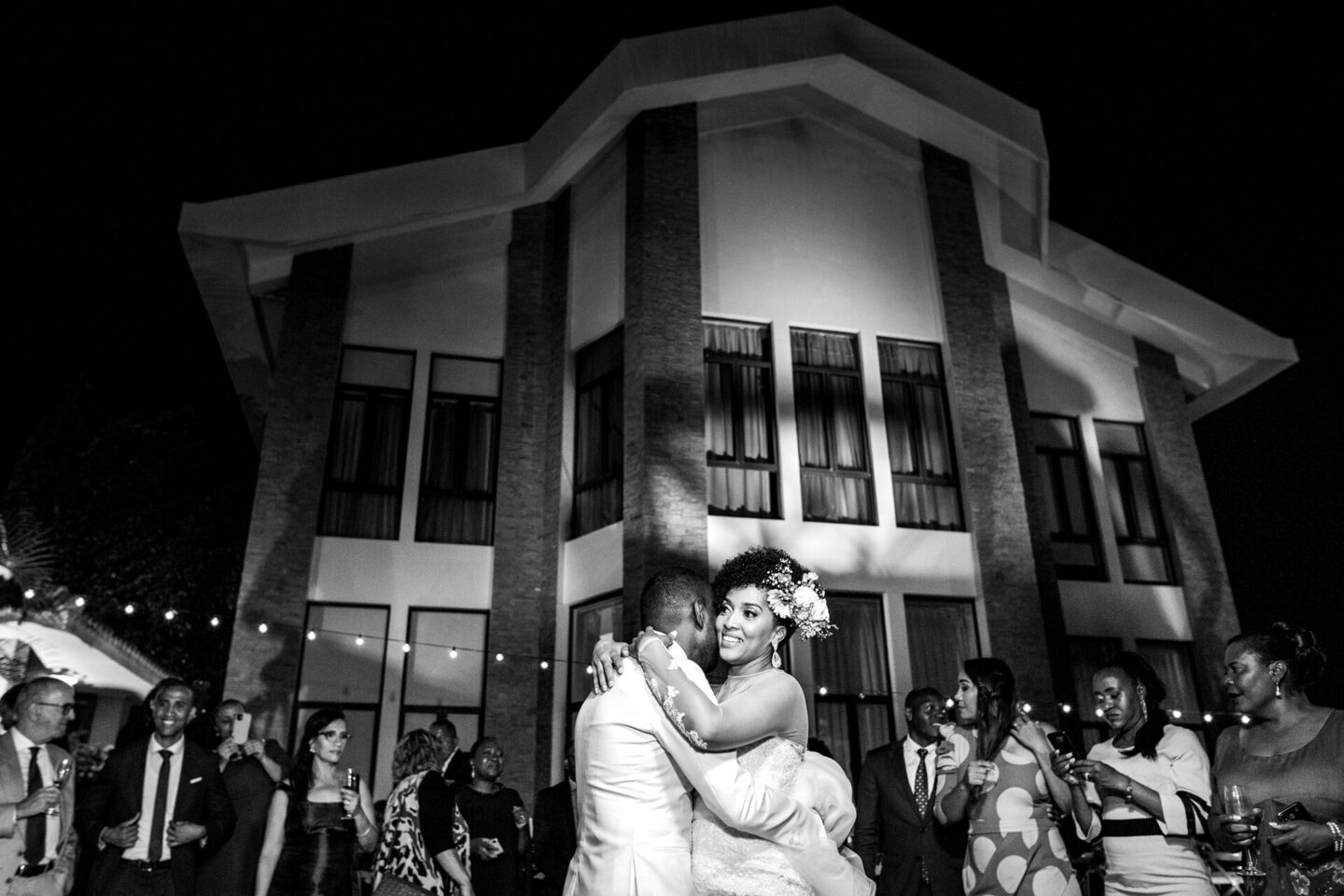 O CONTO DE FADAS DA MARINELA & SERGIO